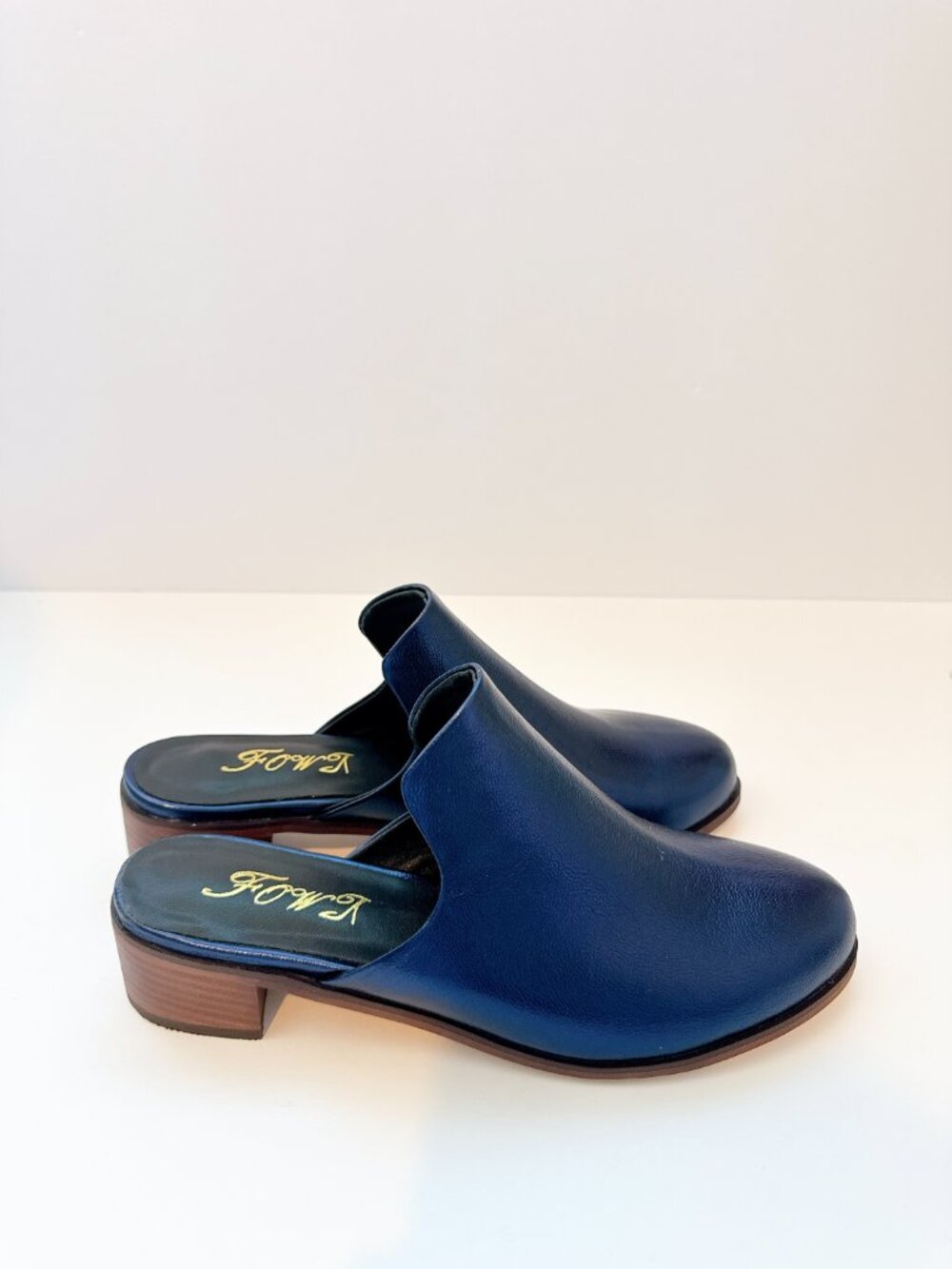 Size 10 Women’s Dark Blue Minimalist Mule Slides Slip On Loafer FOWT